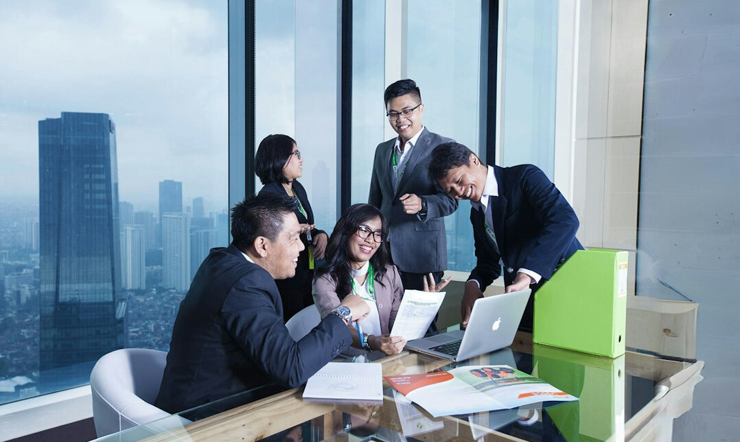 business team meeting